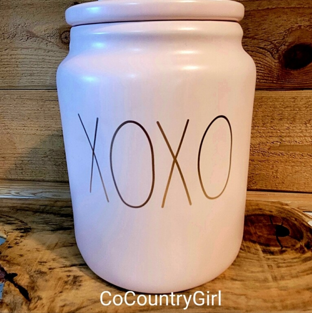 Rae Dunn Light Pink w/ Gold "XOXO" Canister
